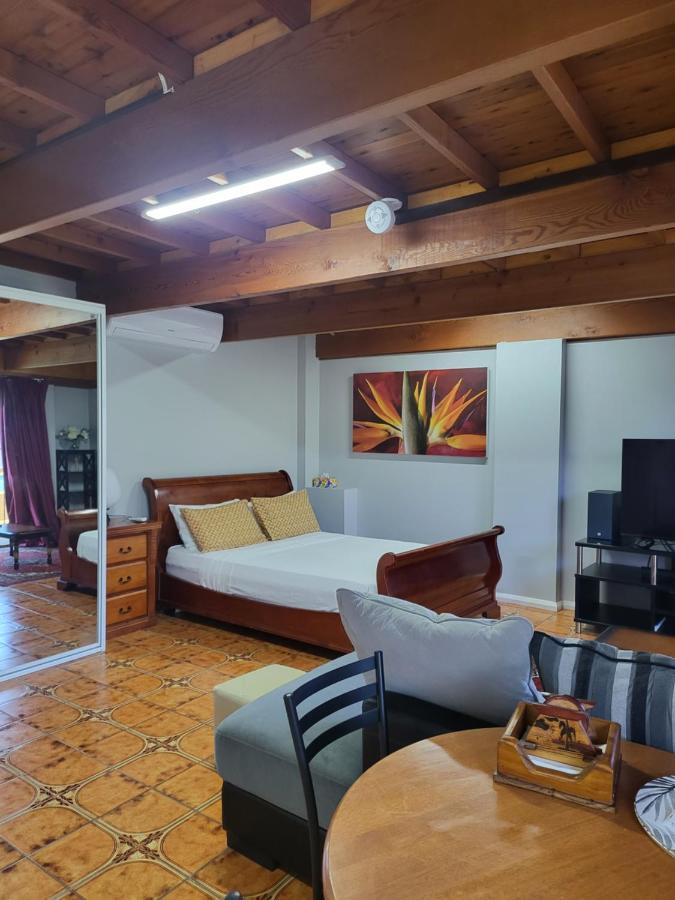 T&V Suites Γουίνσδορ Εξωτερικό φωτογραφία