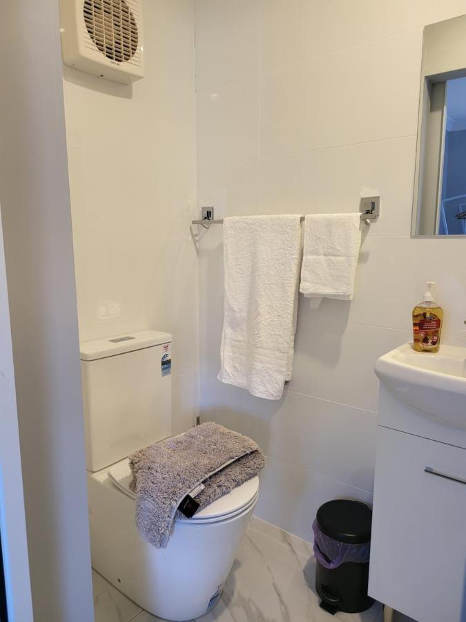 T&V Suites Γουίνσδορ Εξωτερικό φωτογραφία