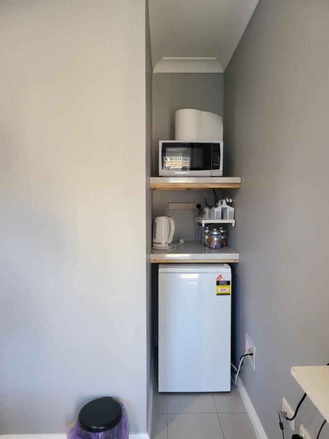 T&V Suites Γουίνσδορ Εξωτερικό φωτογραφία