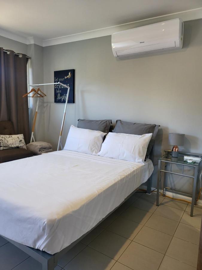 T&V Suites Γουίνσδορ Εξωτερικό φωτογραφία