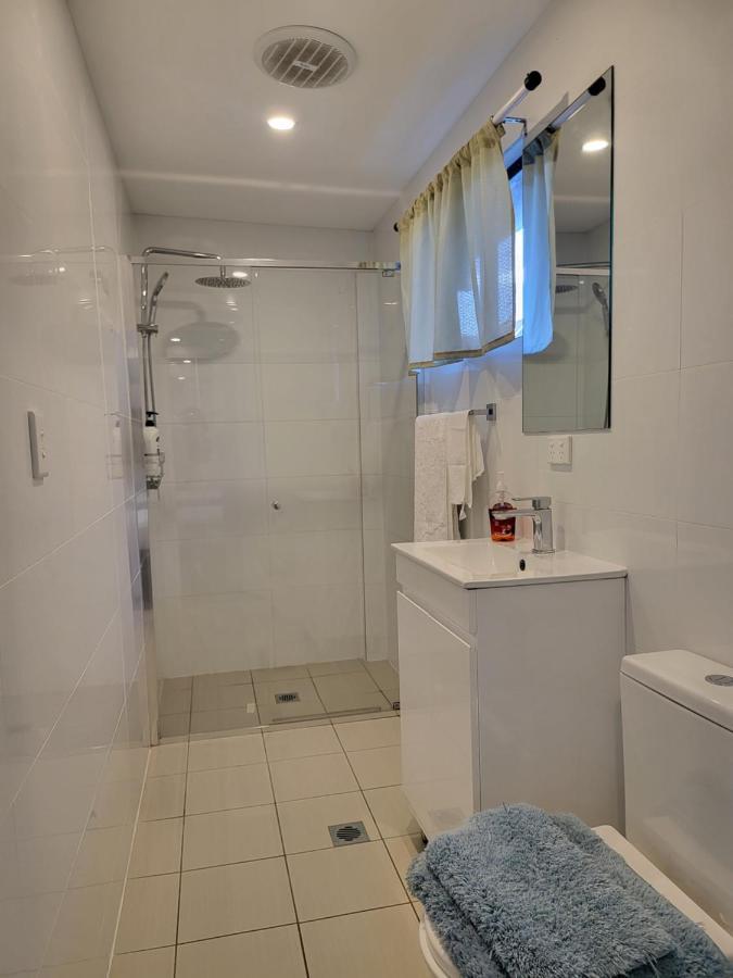 T&V Suites Γουίνσδορ Εξωτερικό φωτογραφία